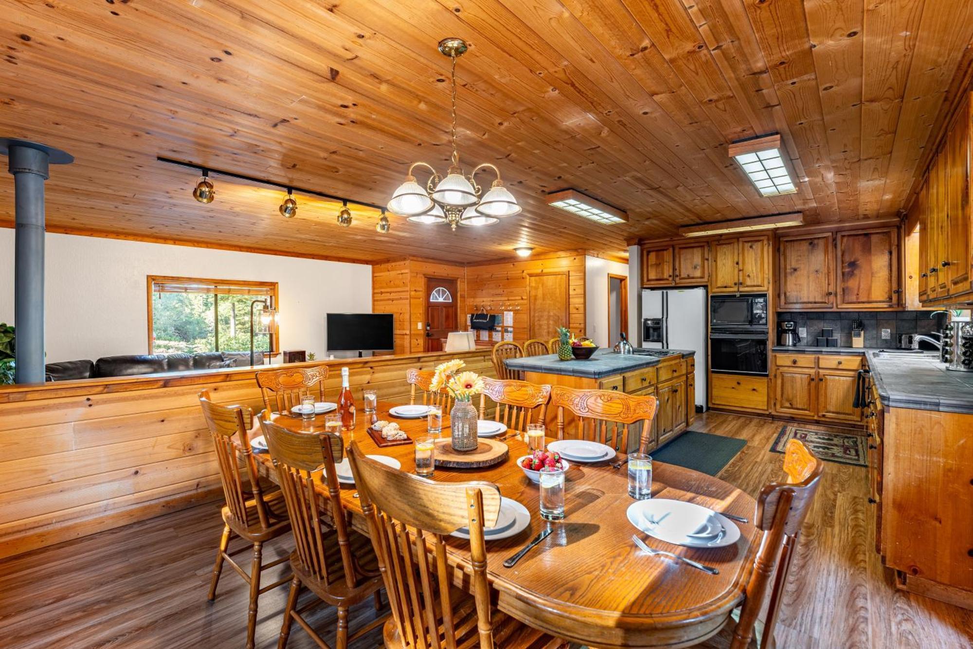 Whiskey Springs By Avantstay Classic Cabin Near Tahoe Donner Ski Area Truckee Exterior photo